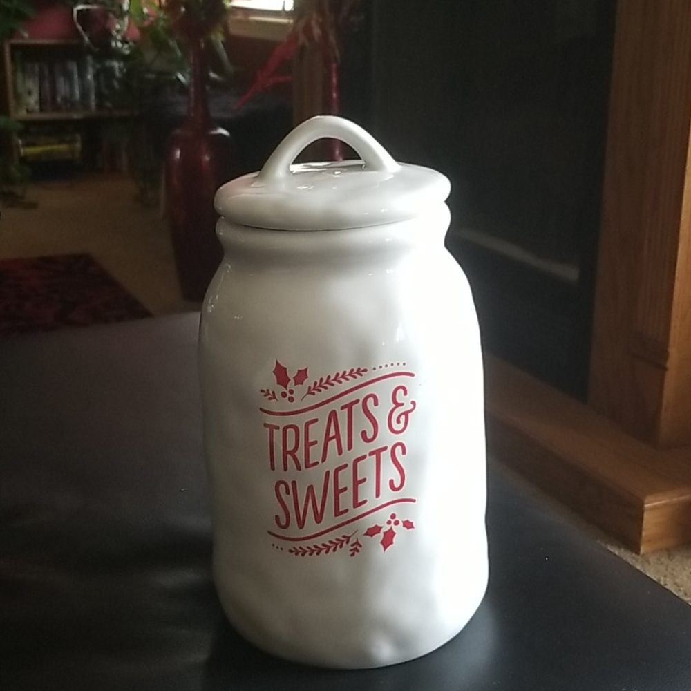 Hallmark Cookie Jar